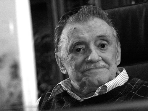 ماریتو بندتی Mario Benedetti